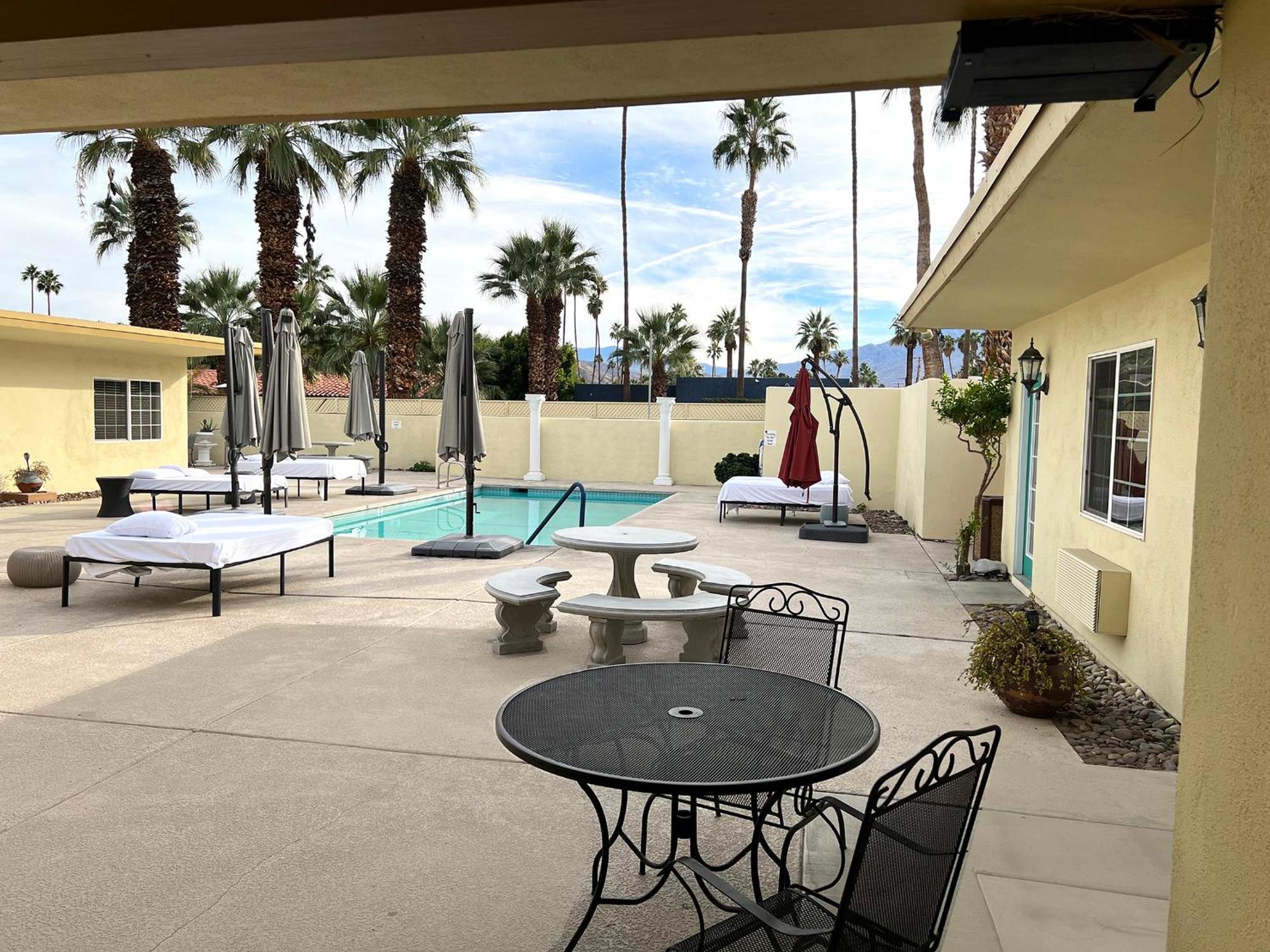 Exotic Dreams Resort Adults Only Palm Springs Exterior foto